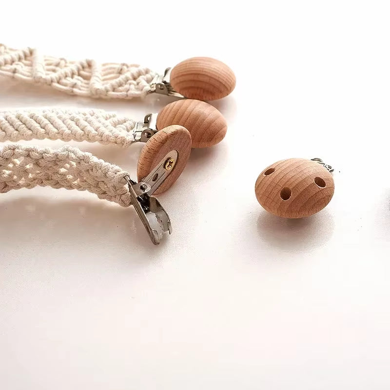 Vintage Simple Crochet Pacifier Clip Baby Cotton Tassel Pacifier Chain for Newborn Teething Soother Chew Dummy Clips Hand Made