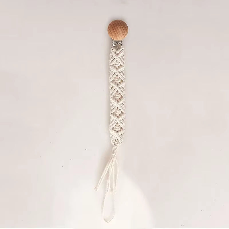 Vintage Simple Crochet Pacifier Clip Baby Cotton Tassel Pacifier Chain for Newborn Teething Soother Chew Dummy Clips Hand Made